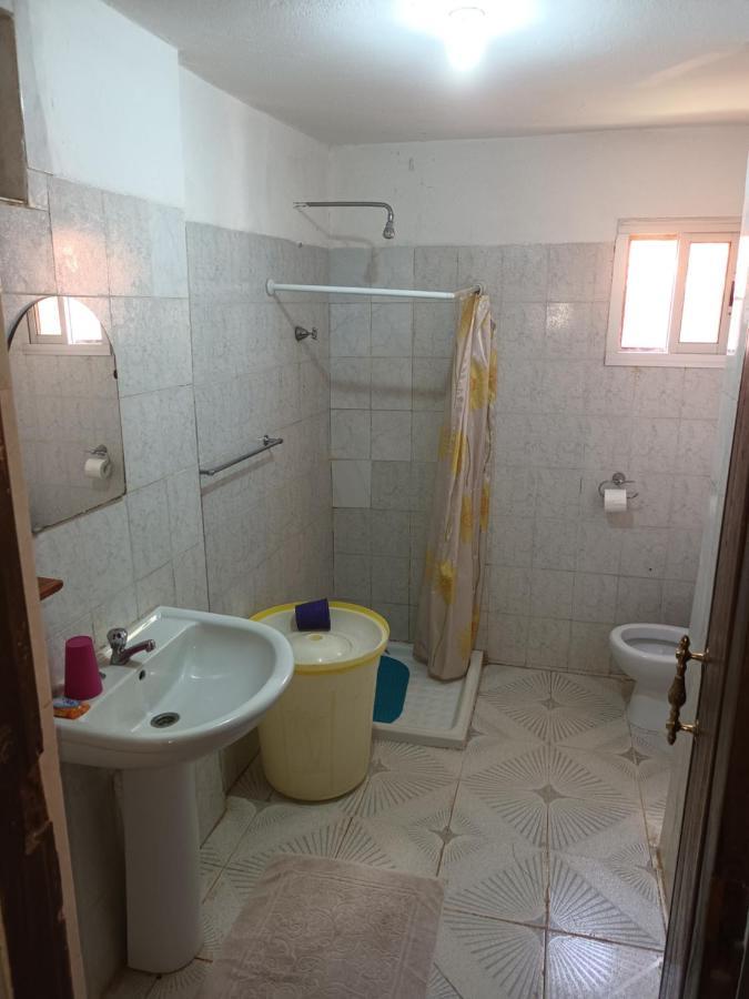 Hotel Badinca Alojamento Low Cost In Bissau Avenida Francisco Mendes Eksteriør bilde