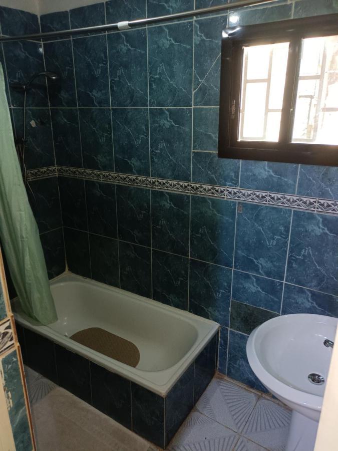 Hotel Badinca Alojamento Low Cost In Bissau Avenida Francisco Mendes Eksteriør bilde