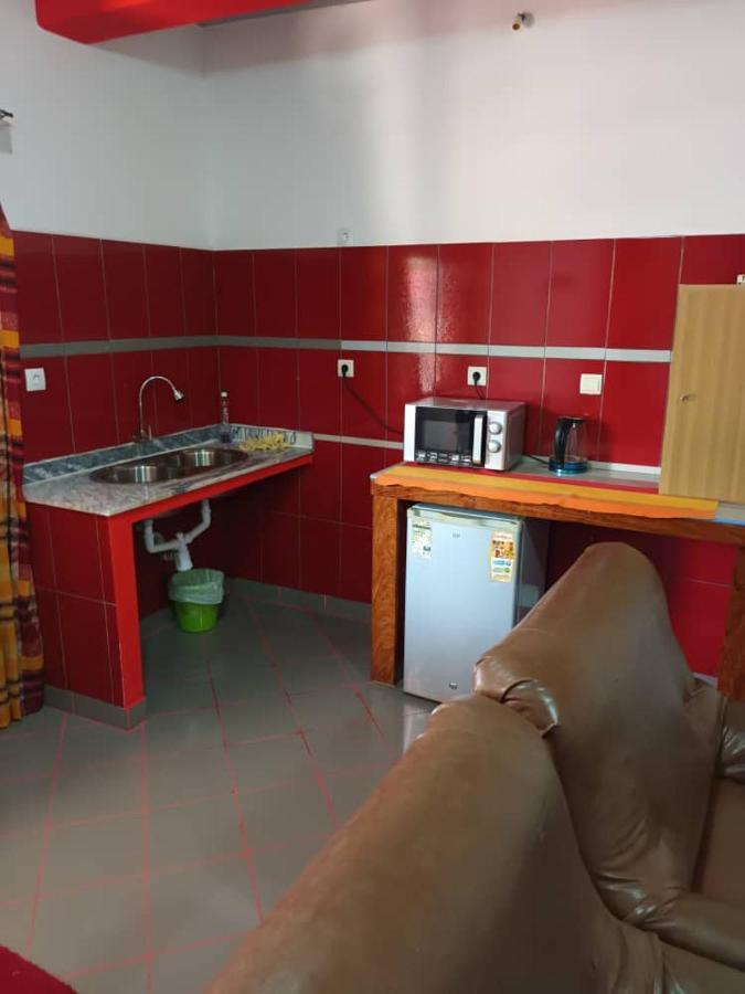 Hotel Badinca Alojamento Low Cost In Bissau Avenida Francisco Mendes Eksteriør bilde