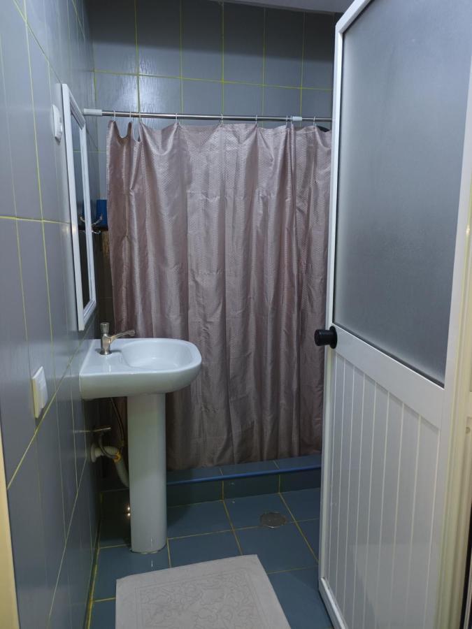 Hotel Badinca Alojamento Low Cost In Bissau Avenida Francisco Mendes Eksteriør bilde