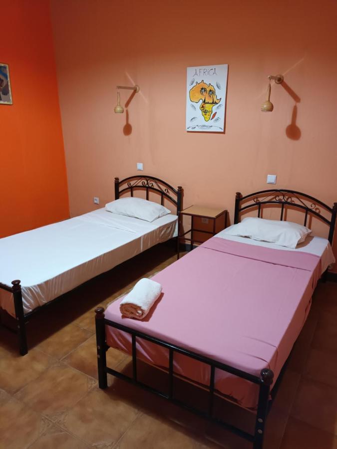 Hotel Badinca Alojamento Low Cost In Bissau Avenida Francisco Mendes Eksteriør bilde
